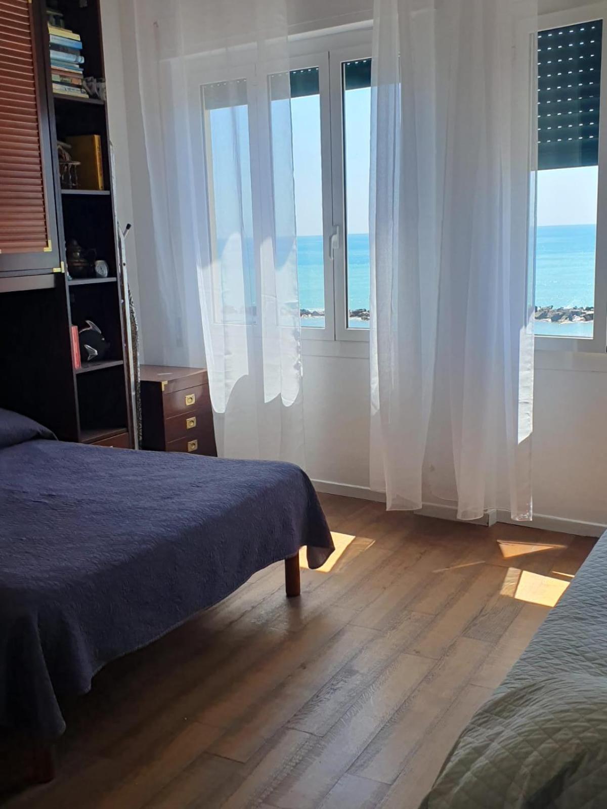 La Casa Di Marco Apartment เวนติมิญา ภายนอก รูปภาพ